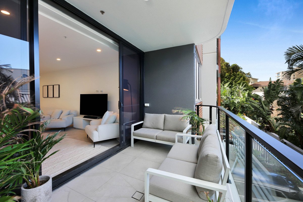 206/14 Twenty Eighth Avenue Palm Beach 10