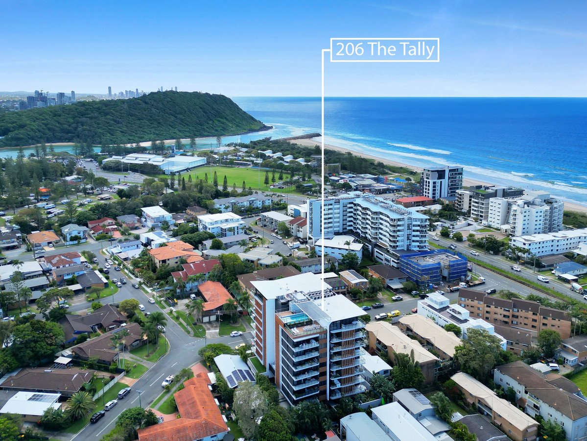 206/14 Twenty Eighth Avenue Palm Beach 16