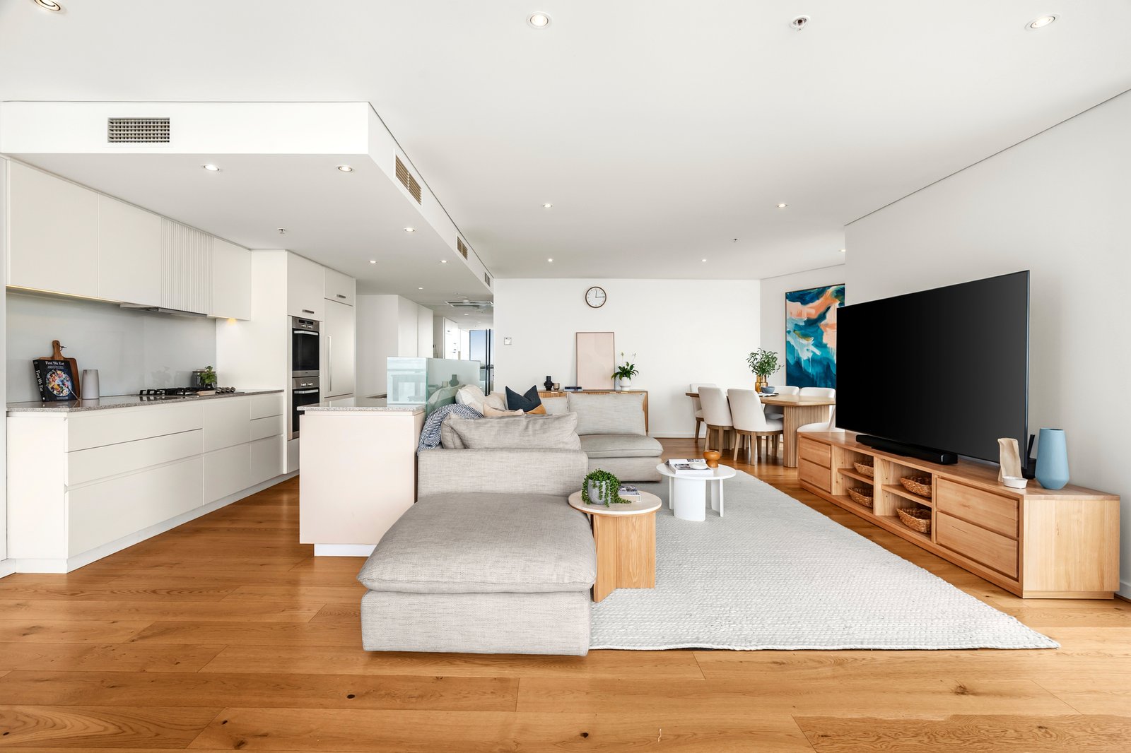 Gallery: 206/155 Beach Street
