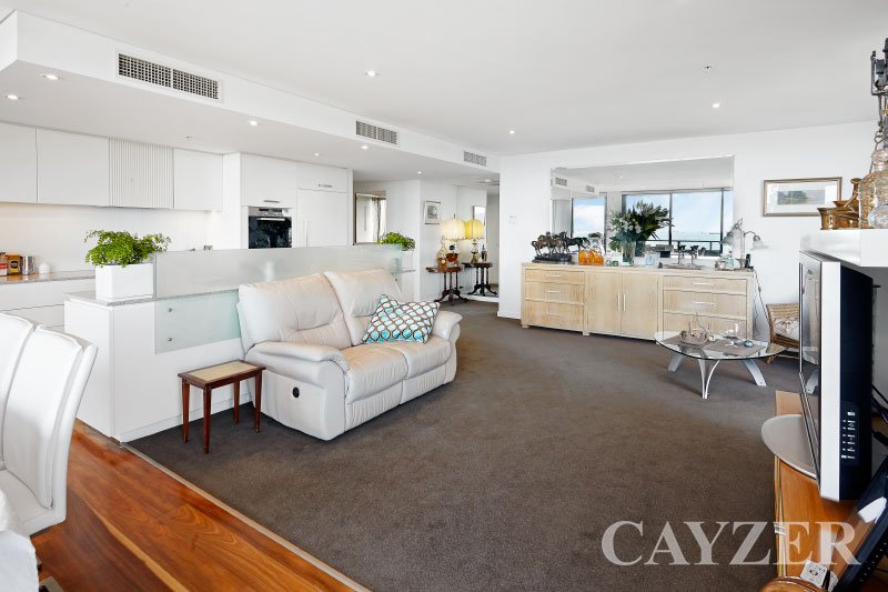 Gallery: 206/155 Beach Street