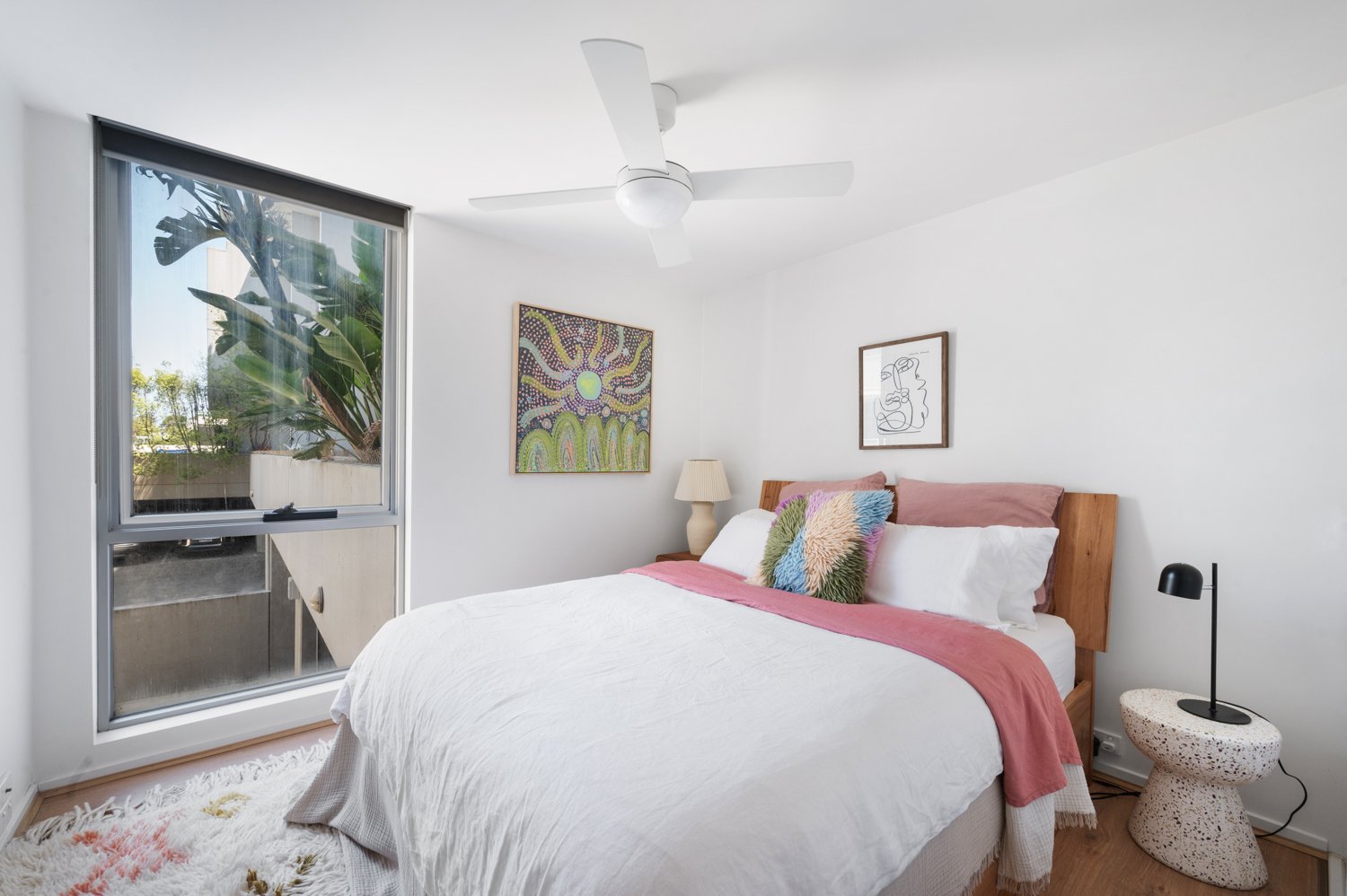 Gallery: 206/163 Inkerman Street