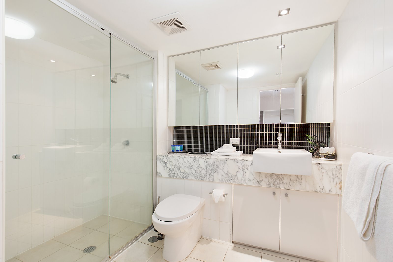 2062/14-22 Stuart Street TWEED HEADS 8