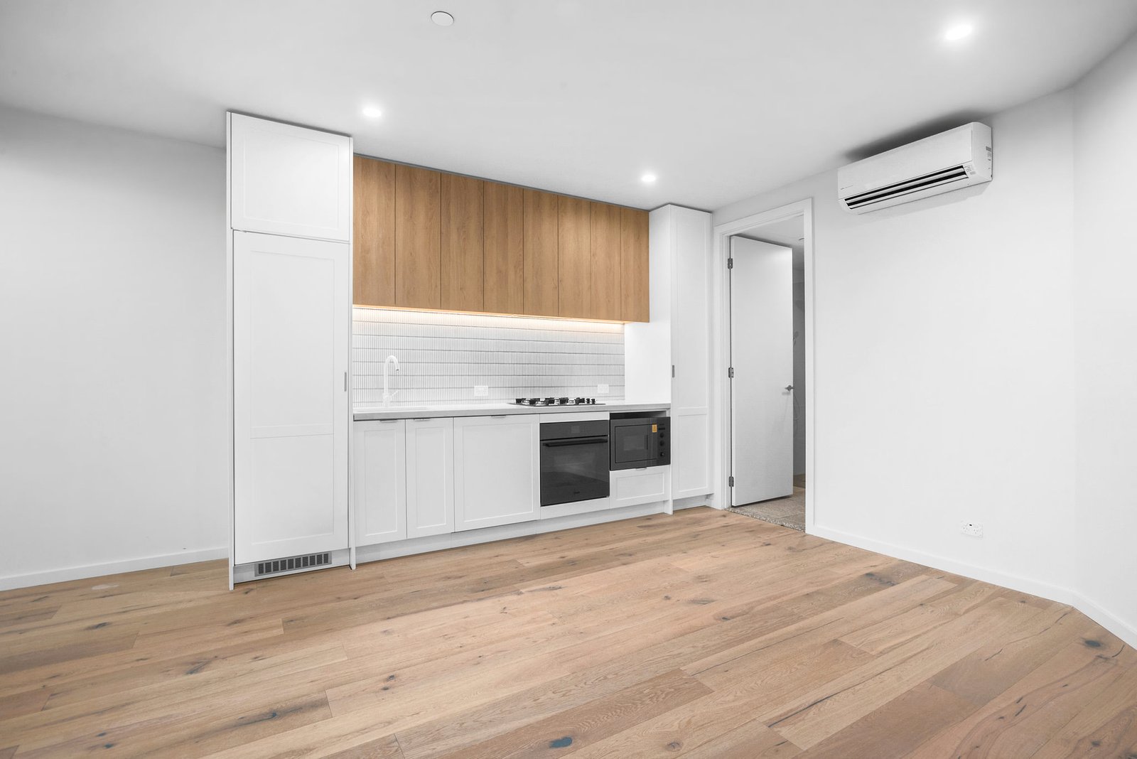 Real Estate and Property in 206/241 Glen Huntly Road, Elsternwick, VIC