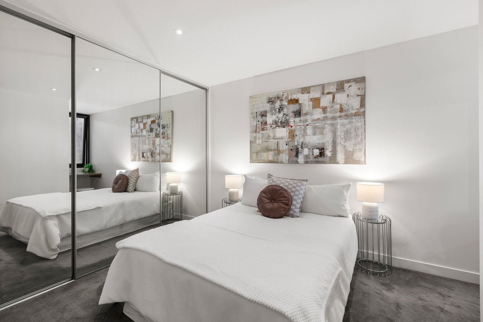 Real Estate and Property in 206/25 Clifton Street, Prahran, VIC