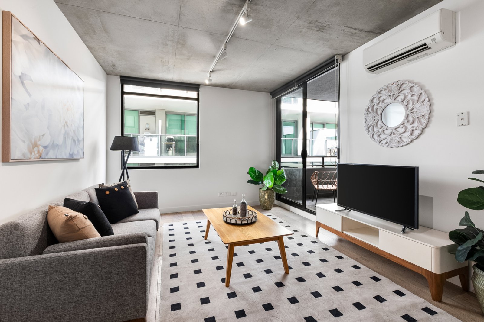 Real Estate and Property in 206/25 Clifton Street, Prahran, VIC