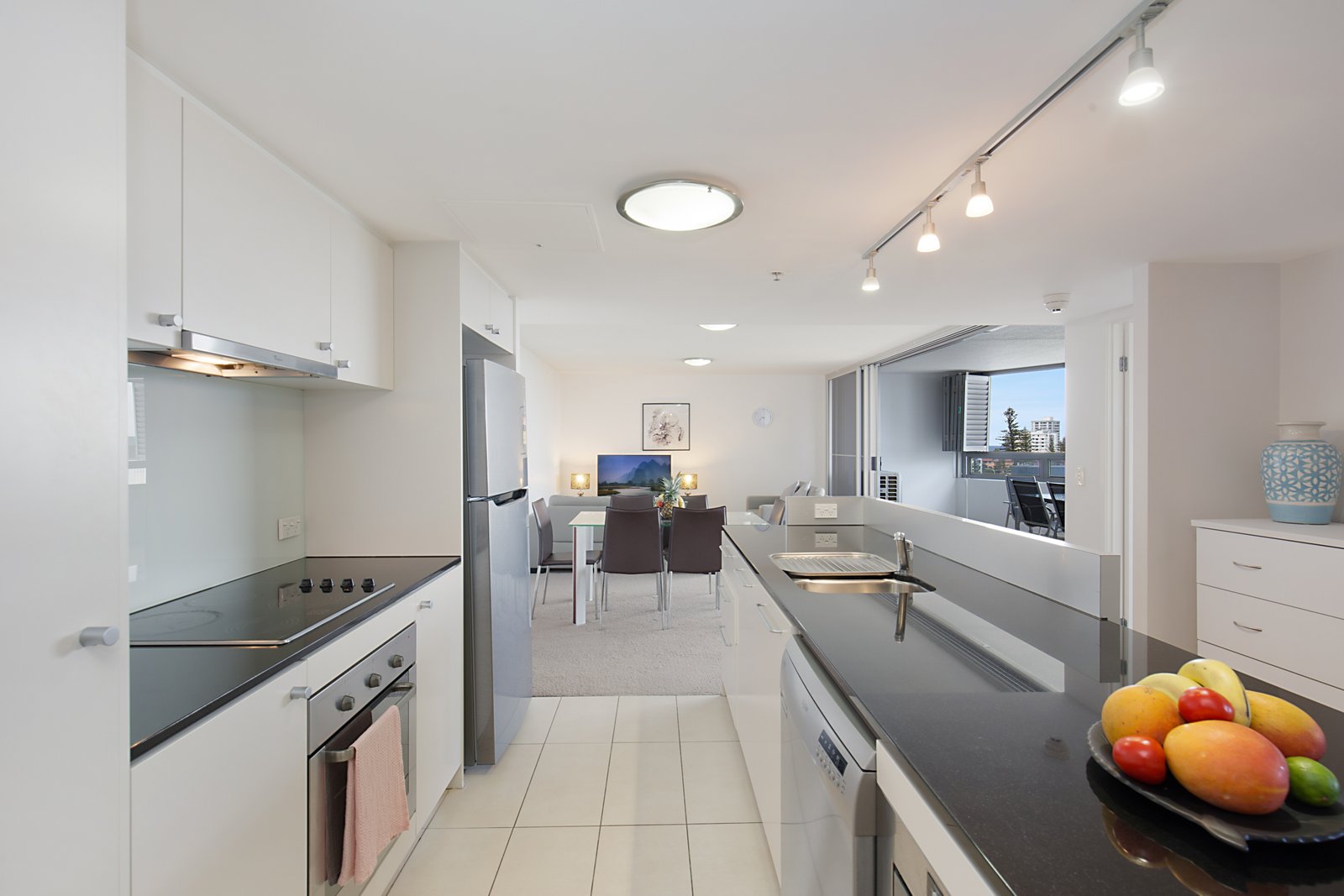 2063/14-22 Stuart Street TWEED HEADS 4