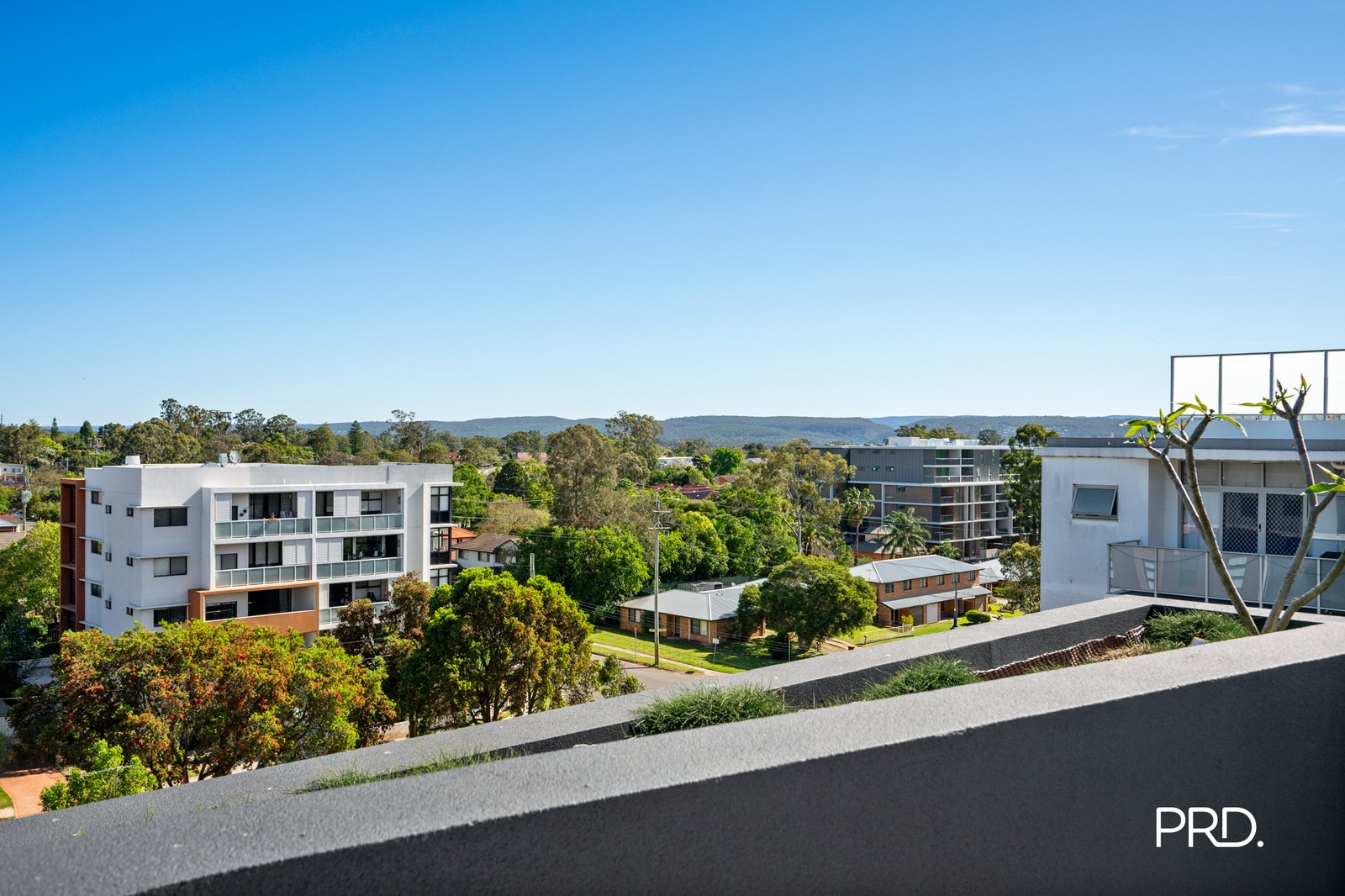 206/32 Lethbridge Street PENRITH 13
