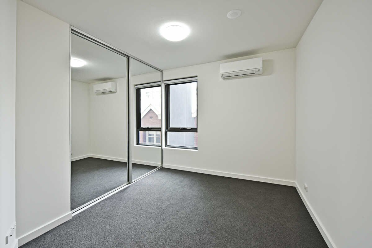 Gallery: 206/405 St Kilda Road