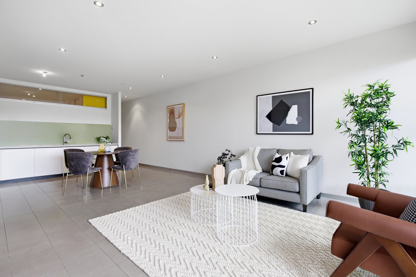 Gallery: 206/47-49 Porter Street