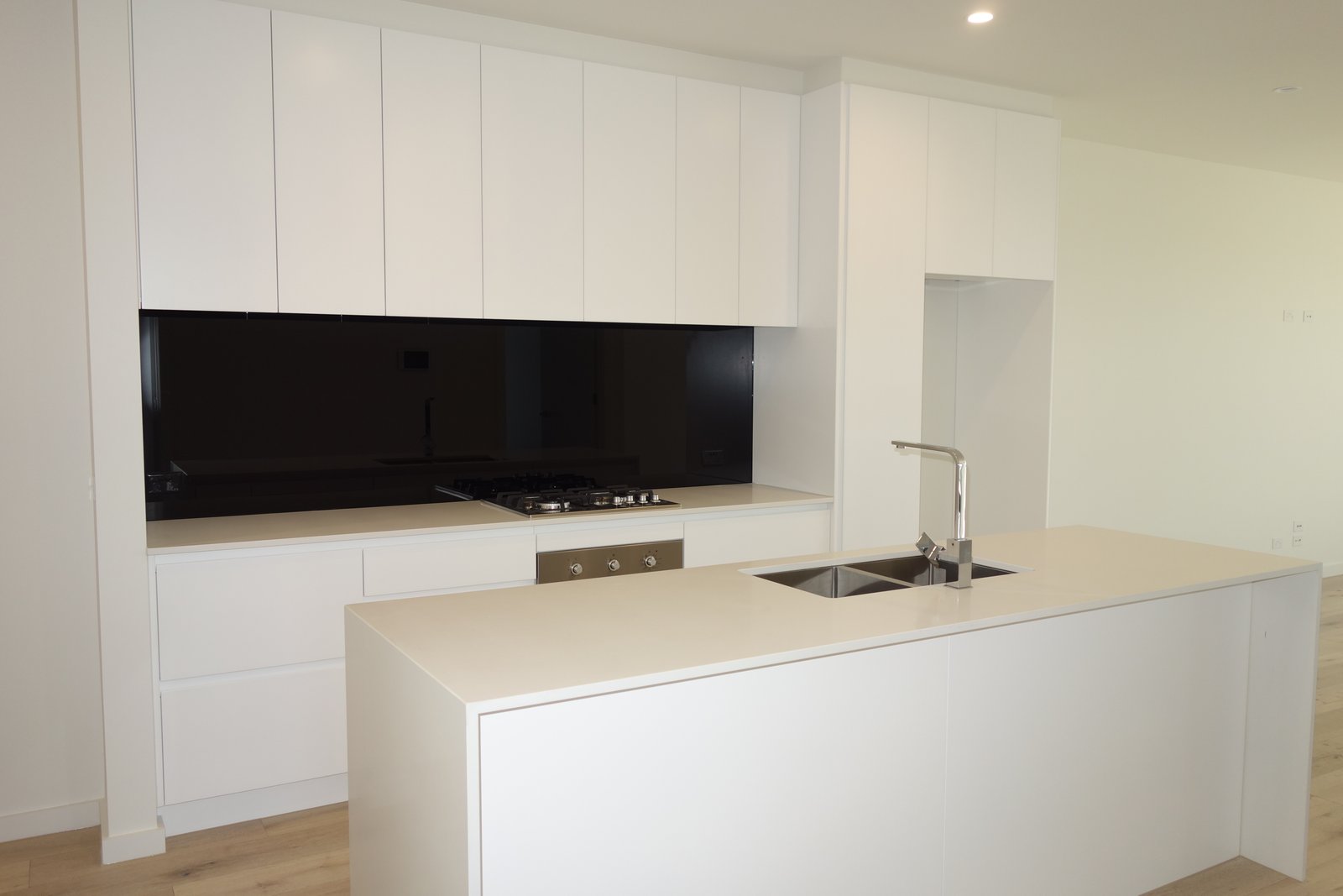 Gallery: 206/6 Dart Street
