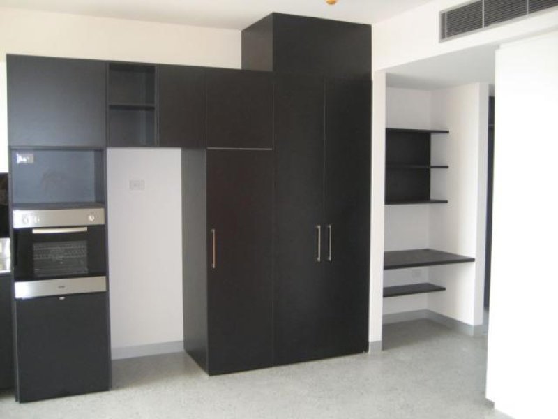 Gallery: 206/62-78 Inkerman Street