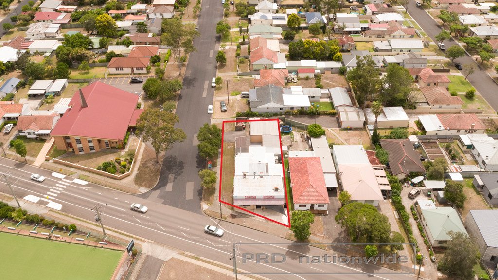 207 Anderson Dr  BERESFIELD 8