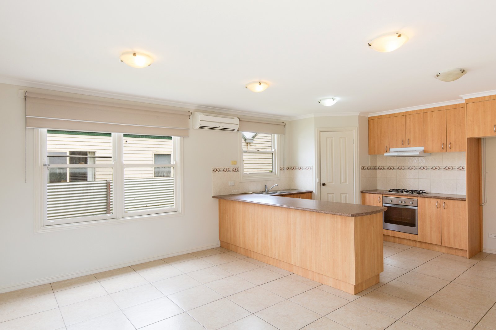 Gallery: 207 Dowling Street