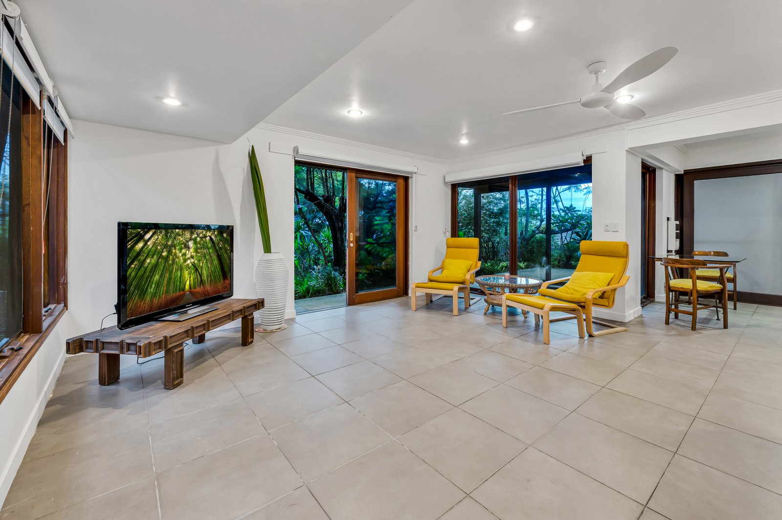 207 Heeb Street ASHMORE 4