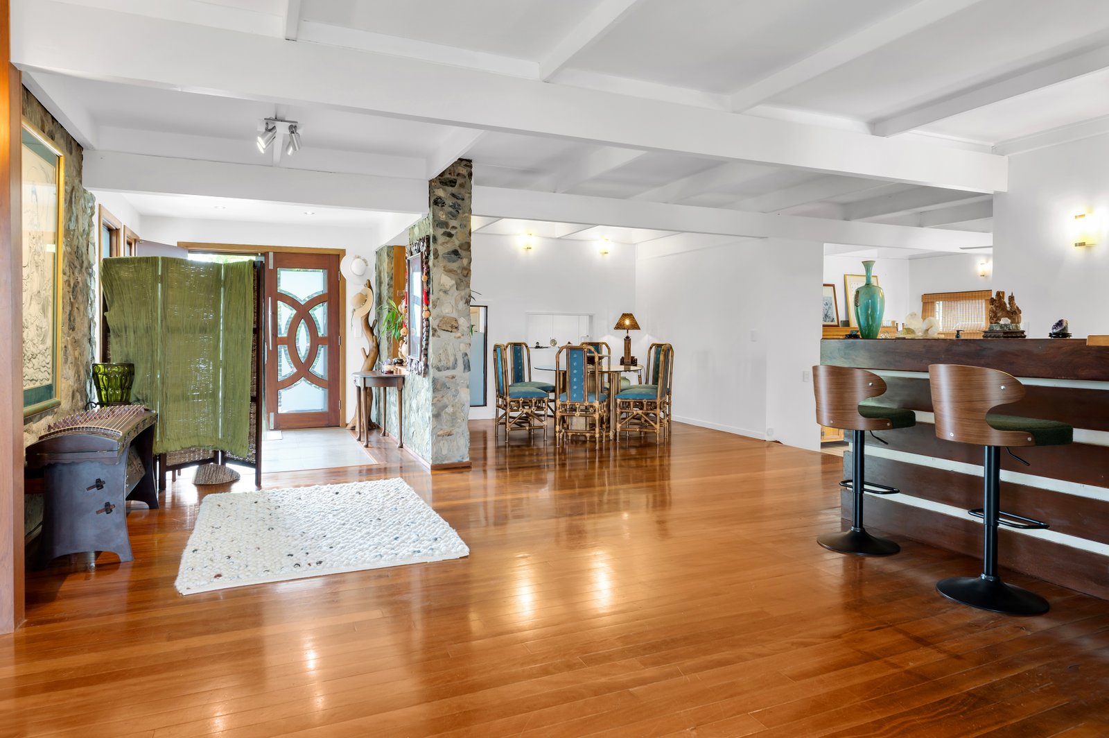 207 Heeb Street ASHMORE 16