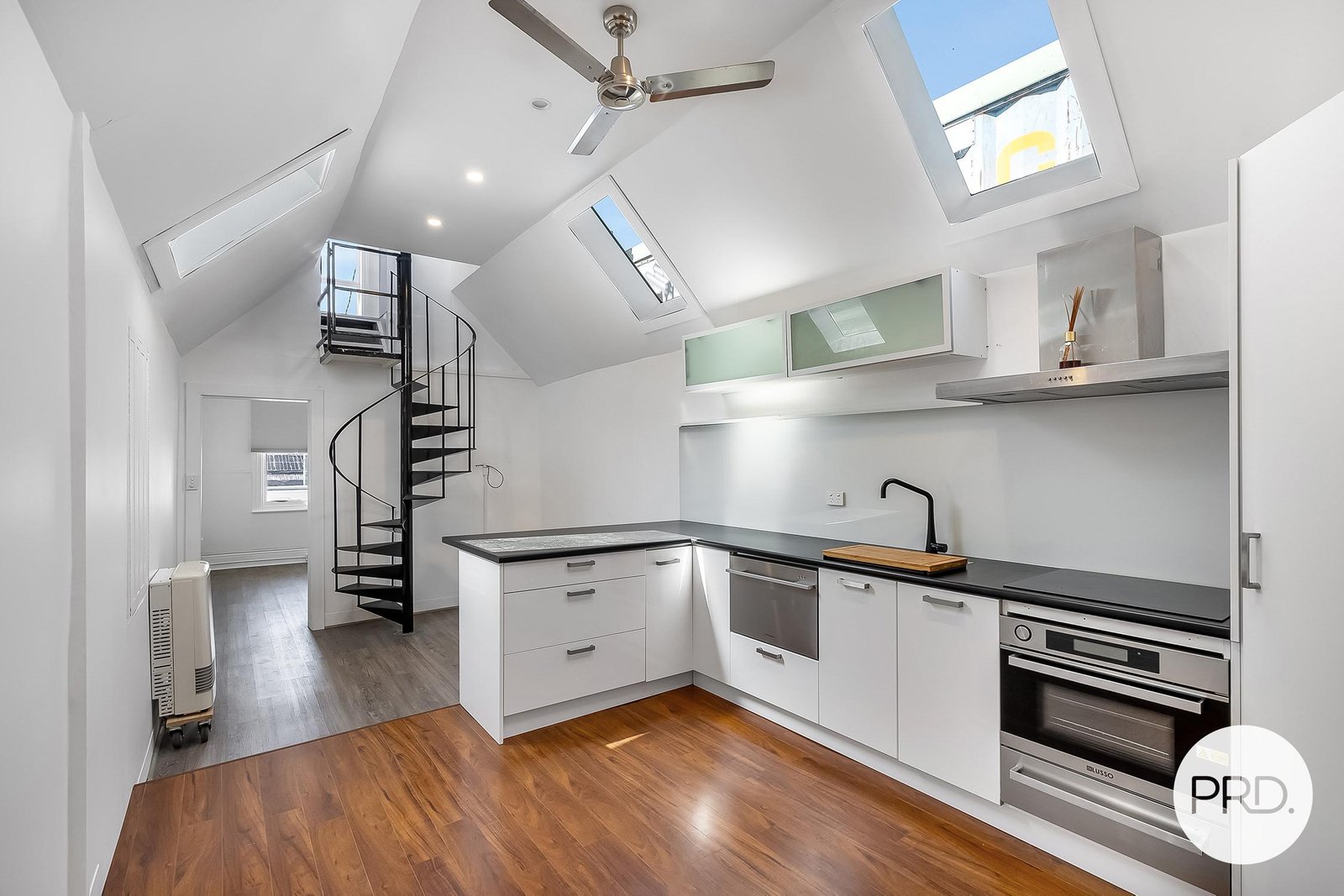 207 Melville Street WEST HOBART 4