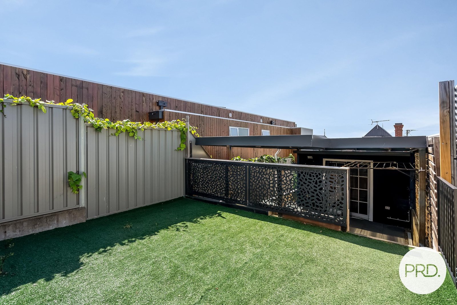 207 Melville Street WEST HOBART 10