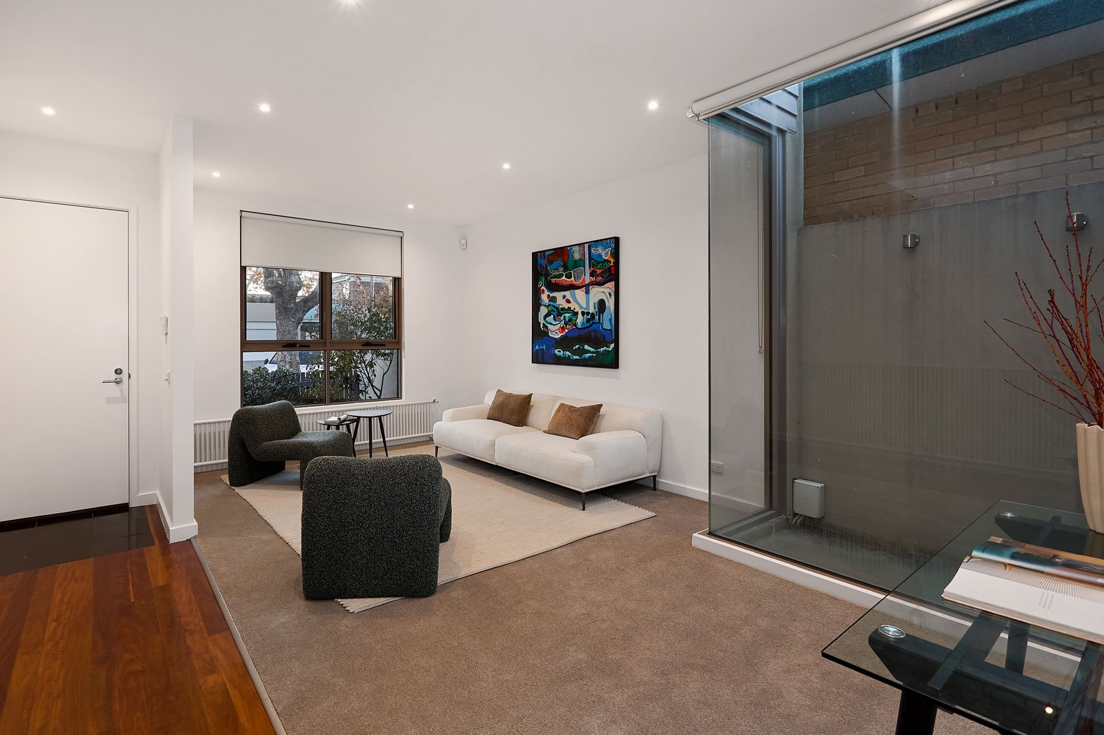 Gallery: 207 Richardson Street