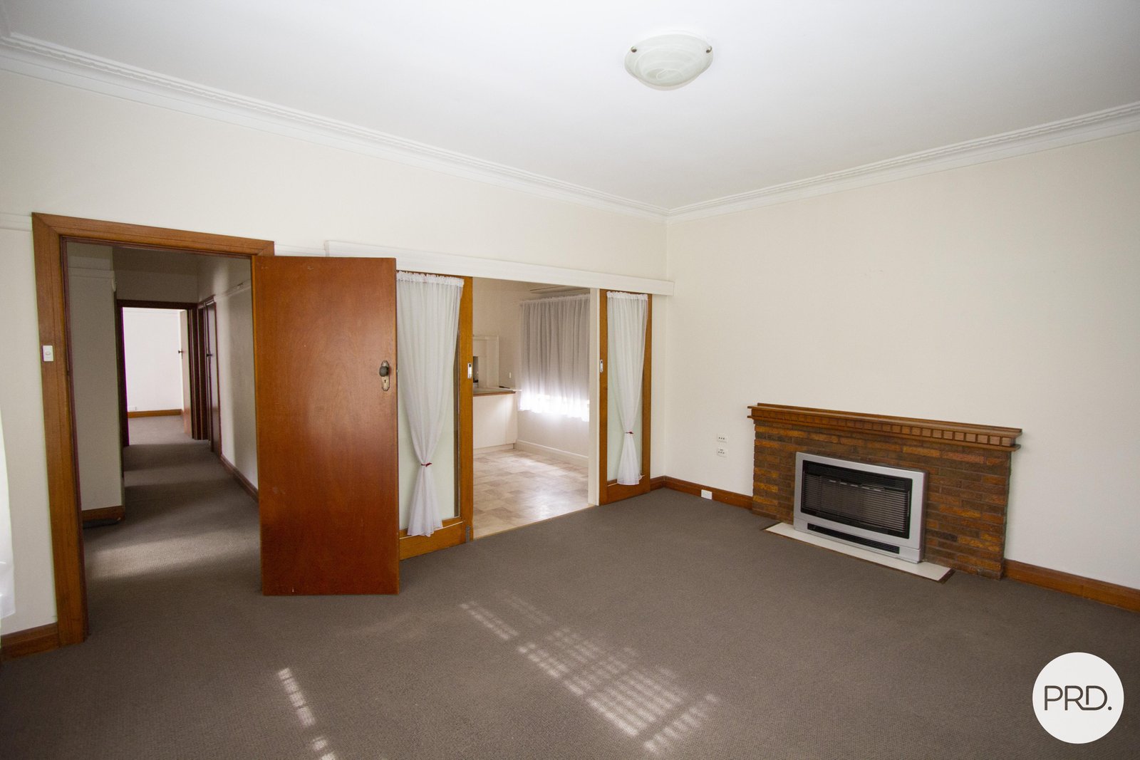 207 Russell Street NEWINGTON 2