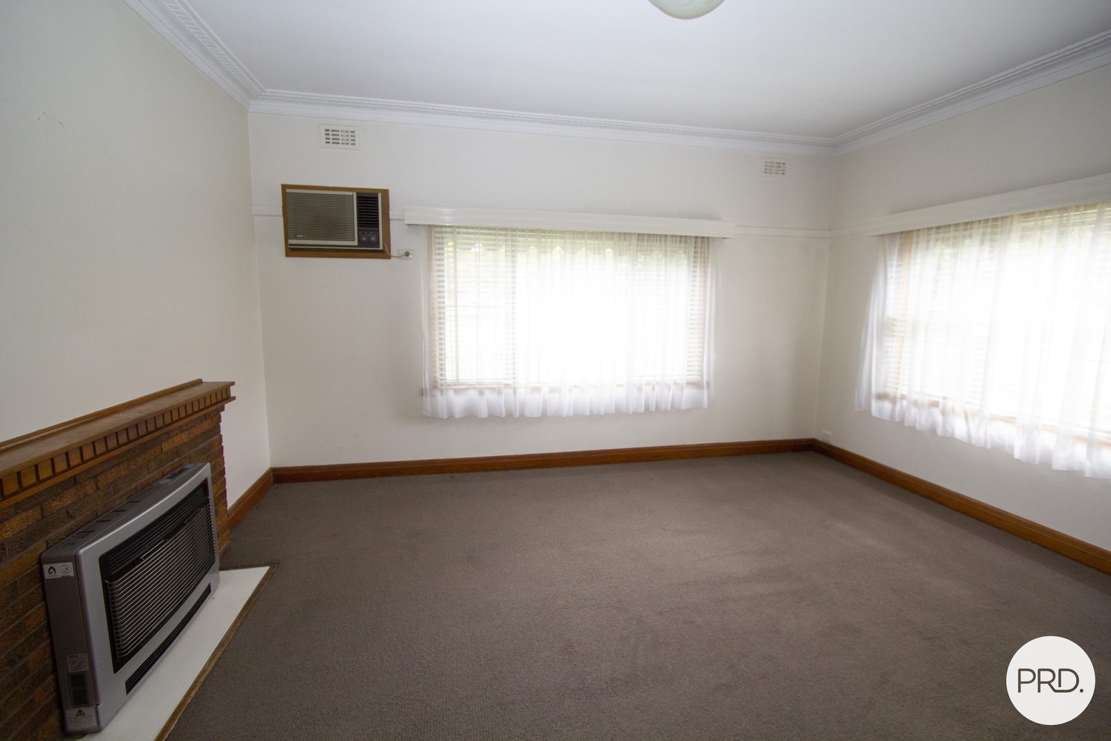 207 Russell Street NEWINGTON 3