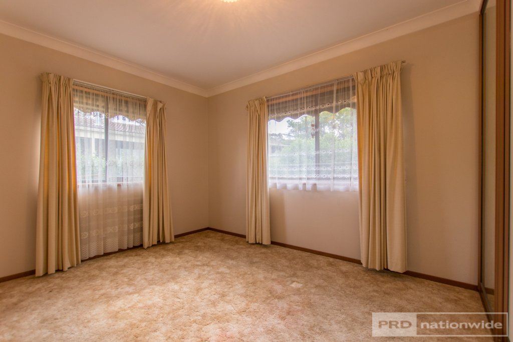 207 Wynyard Street TUMUT 8