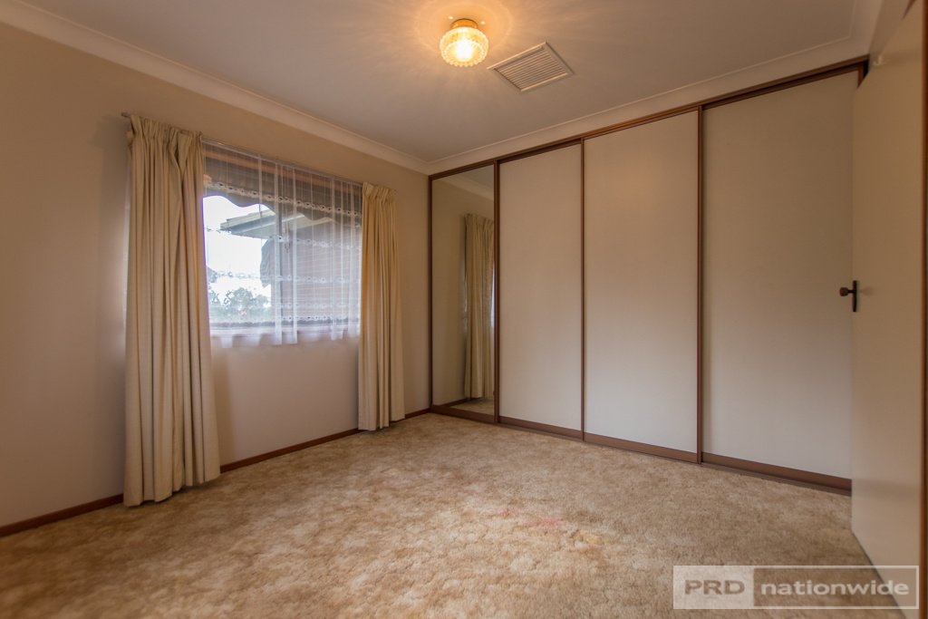207 Wynyard Street TUMUT 5