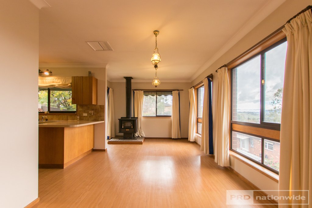207 Wynyard Street TUMUT 2