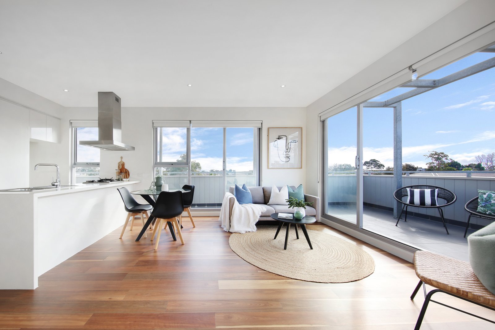 Gallery: 207/1 Mackie Road