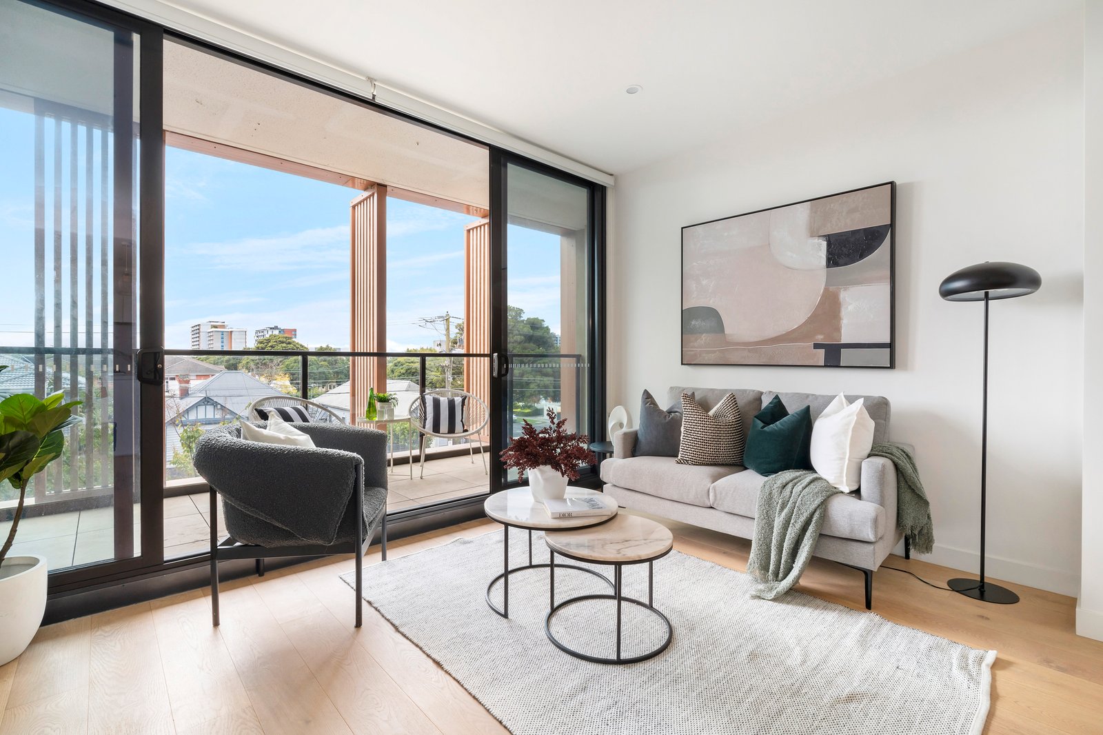Gallery: 207/247 Neerim Road