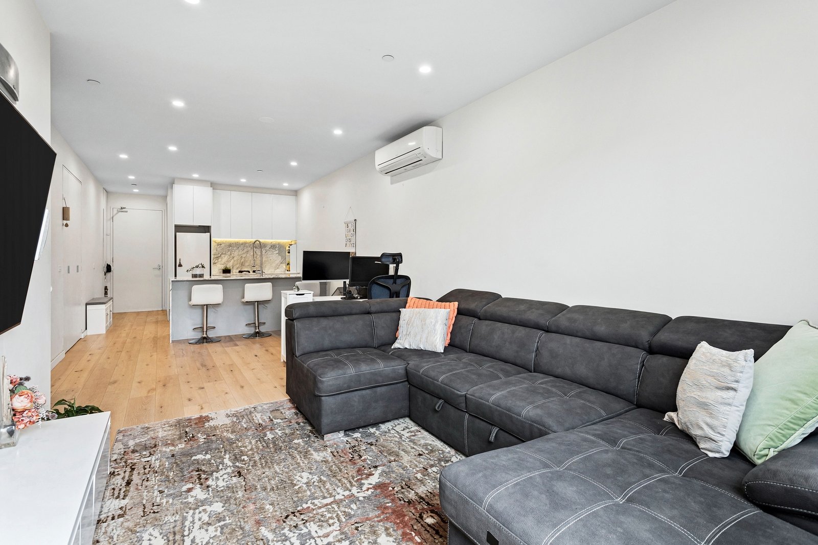 Real Estate and Property in 207/25 Rothschild Street, Glen Huntly, VIC