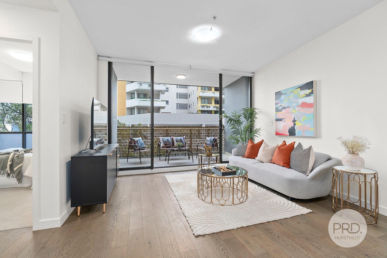 207/25 Treacy Street HURSTVILLE 3