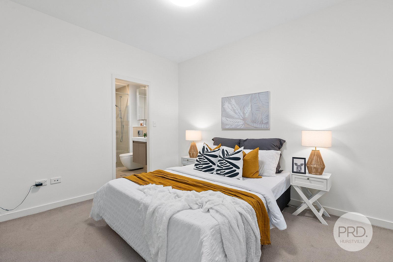 207/25 Treacy Street HURSTVILLE 6