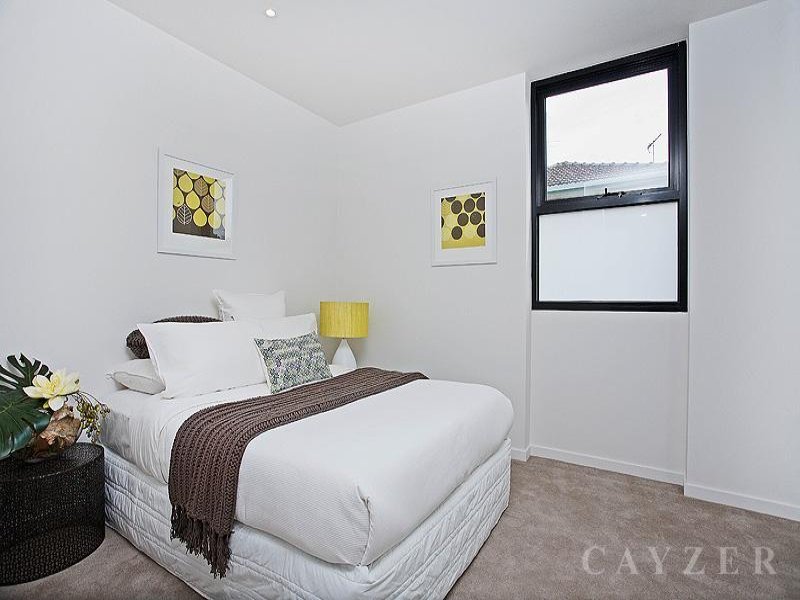 Gallery: 207/26 Broadway