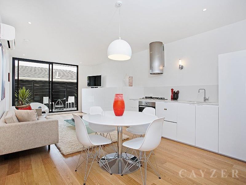 Gallery: 207/26 Broadway