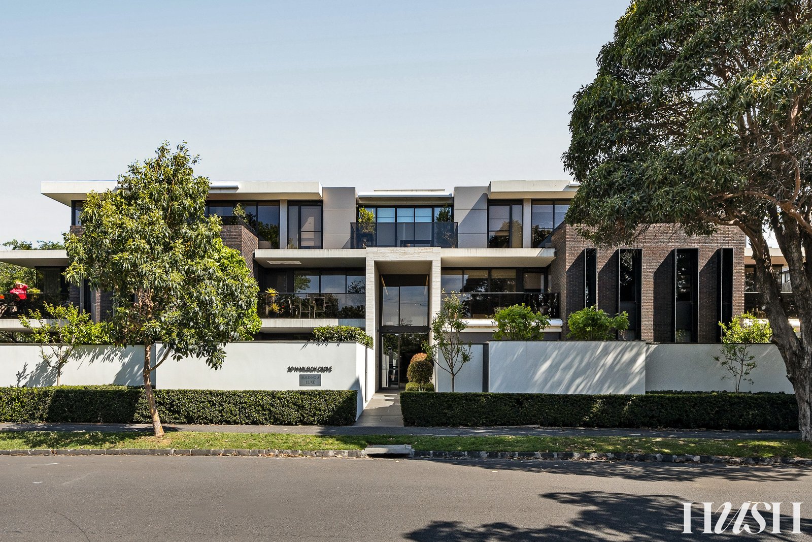 Gallery: 207/30 Warleigh Grove