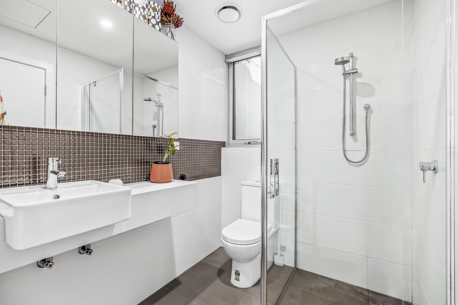 Real Estate and Property in 207/33 Seymour Street, Preston, VIC