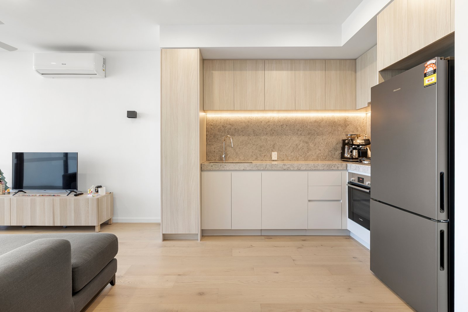 Gallery: 207/35-41 Dalgety Street