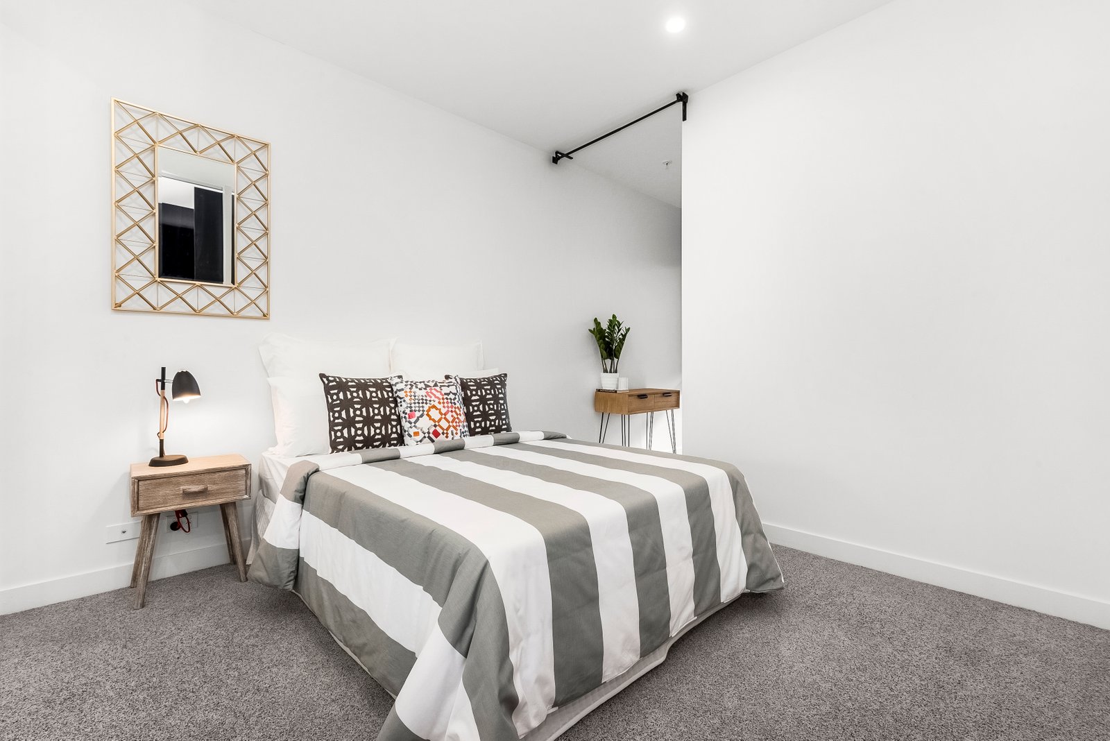 Gallery: 207/36 Lilydale Grove