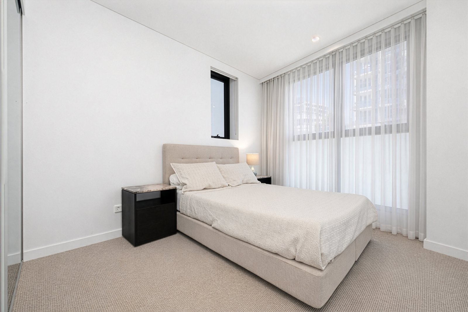 207/4 Finch Drive EASTGARDENS 5