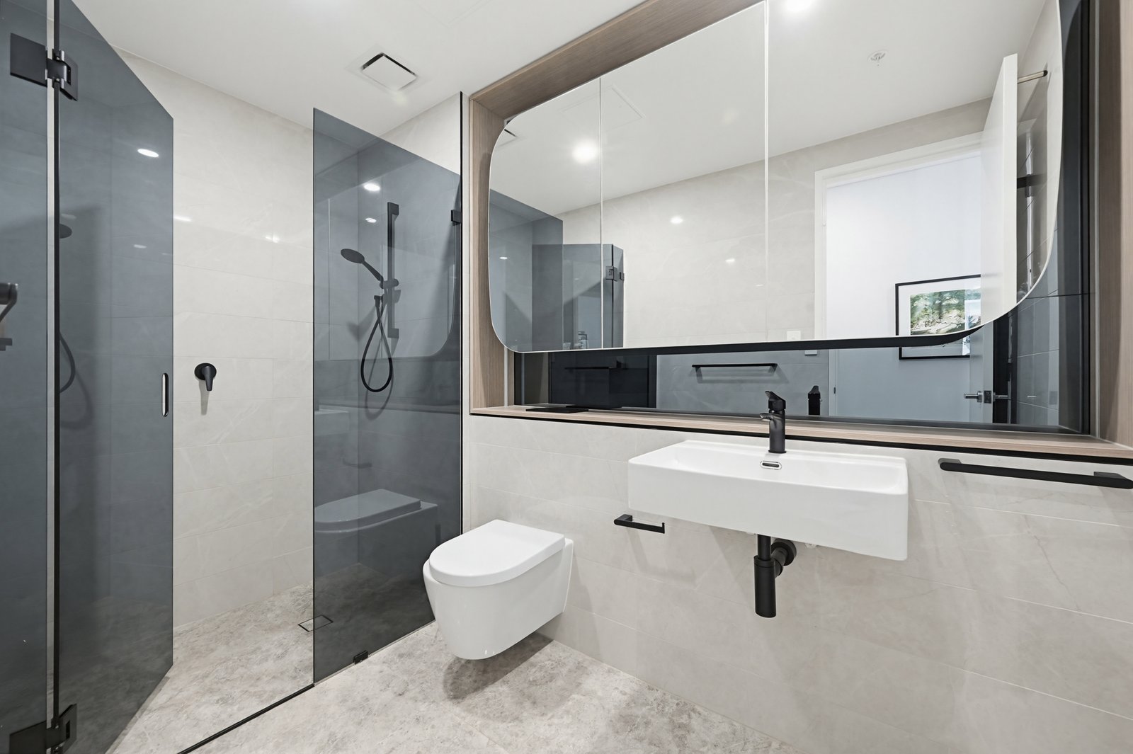 207/4 Finch Drive EASTGARDENS 8