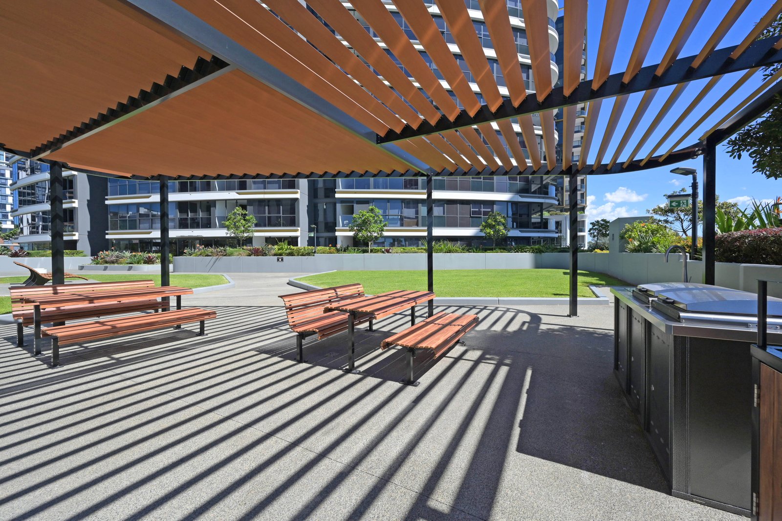 207/4 Finch Drive EASTGARDENS 13