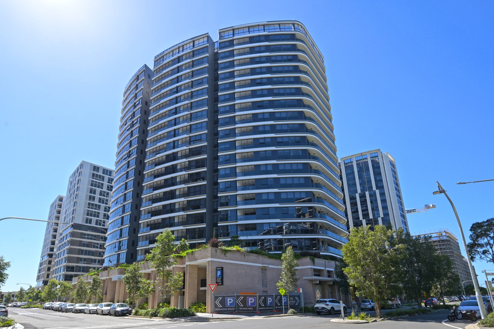 207/4 Finch Drive EASTGARDENS 15