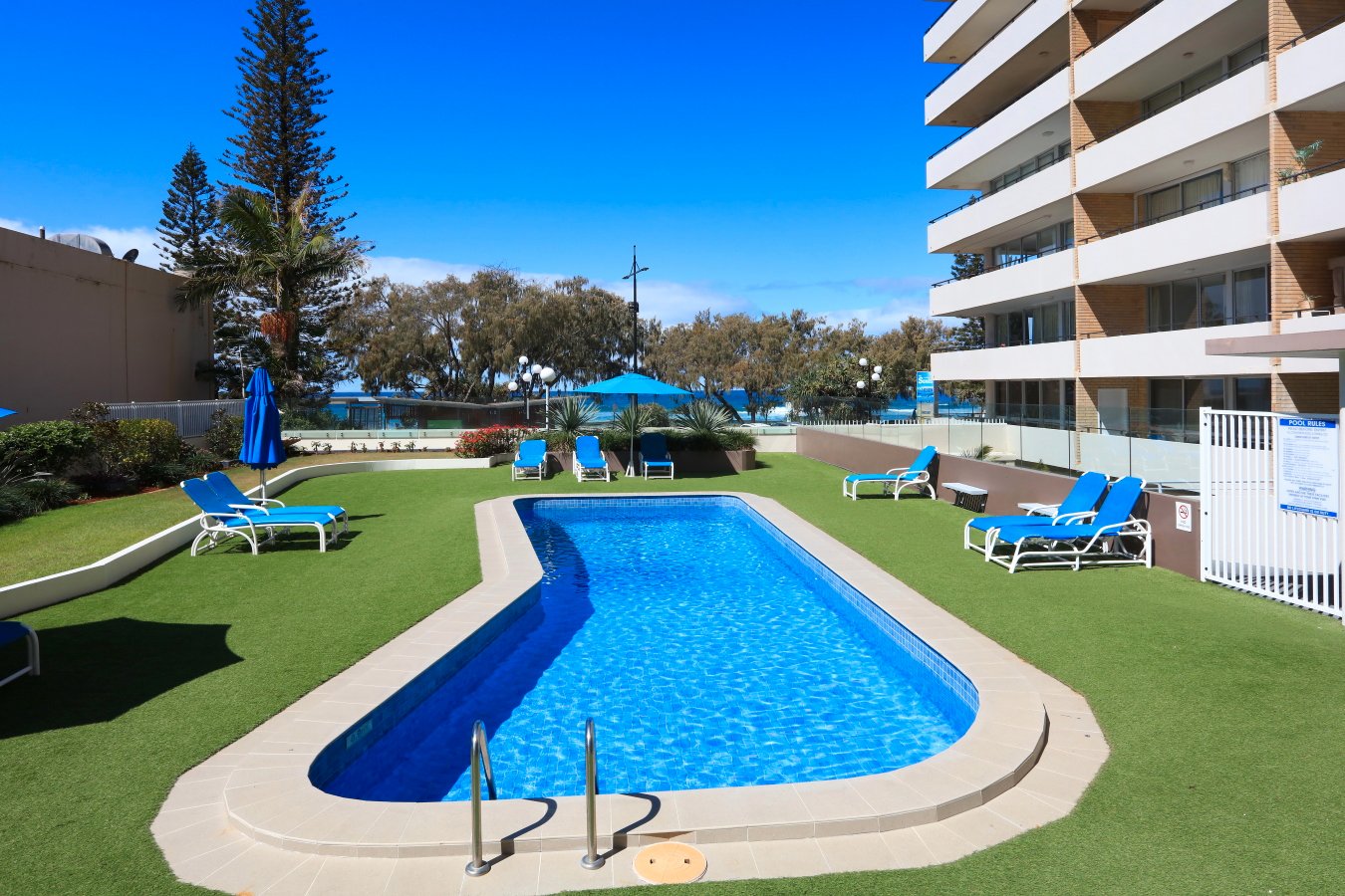 207/40 The Esplanade SURFERS PARADISE 16