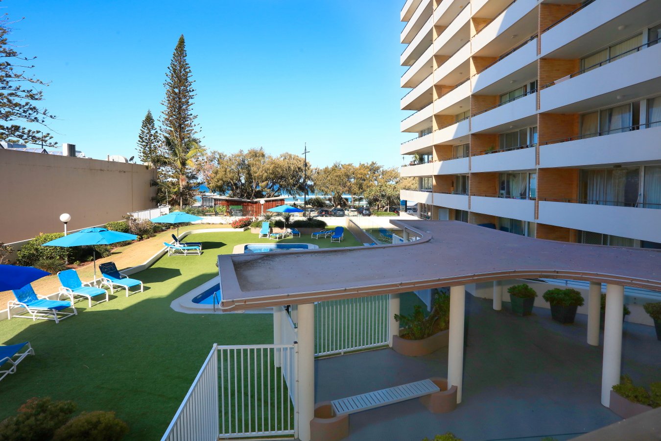 207/40 The Esplanade SURFERS PARADISE 17