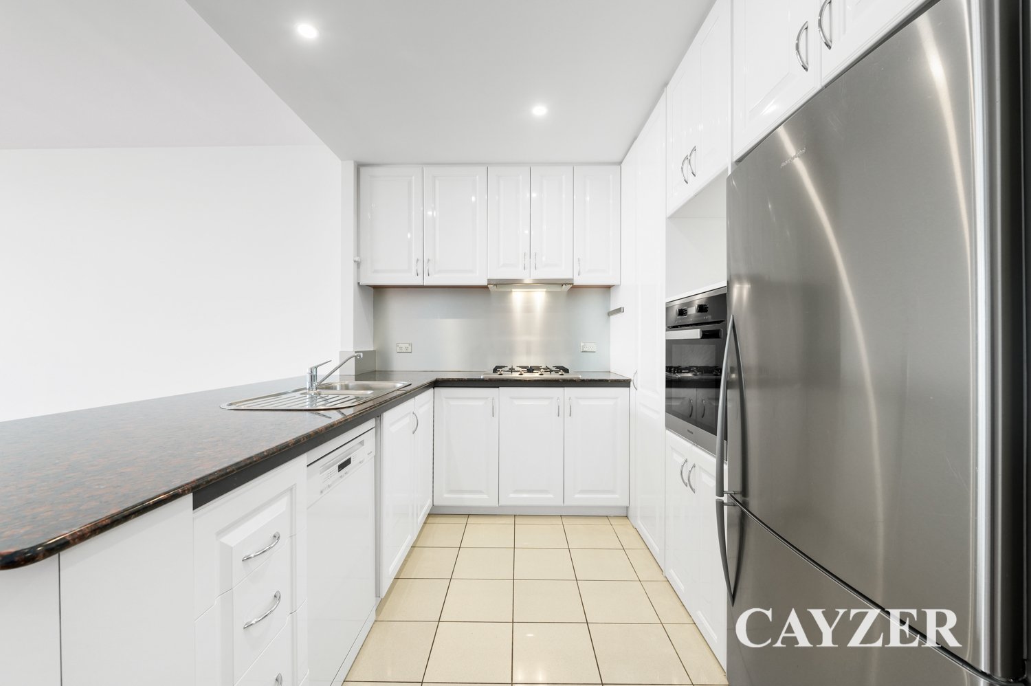 Gallery: 207/55 Beach Street