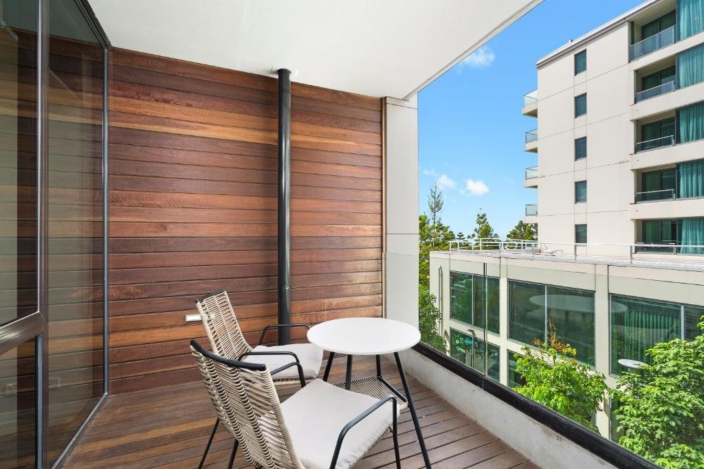 Gallery: 207/6 Eastern Beach Road