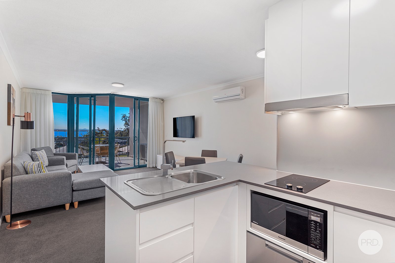 207/61B Dowling Street NELSON BAY 5