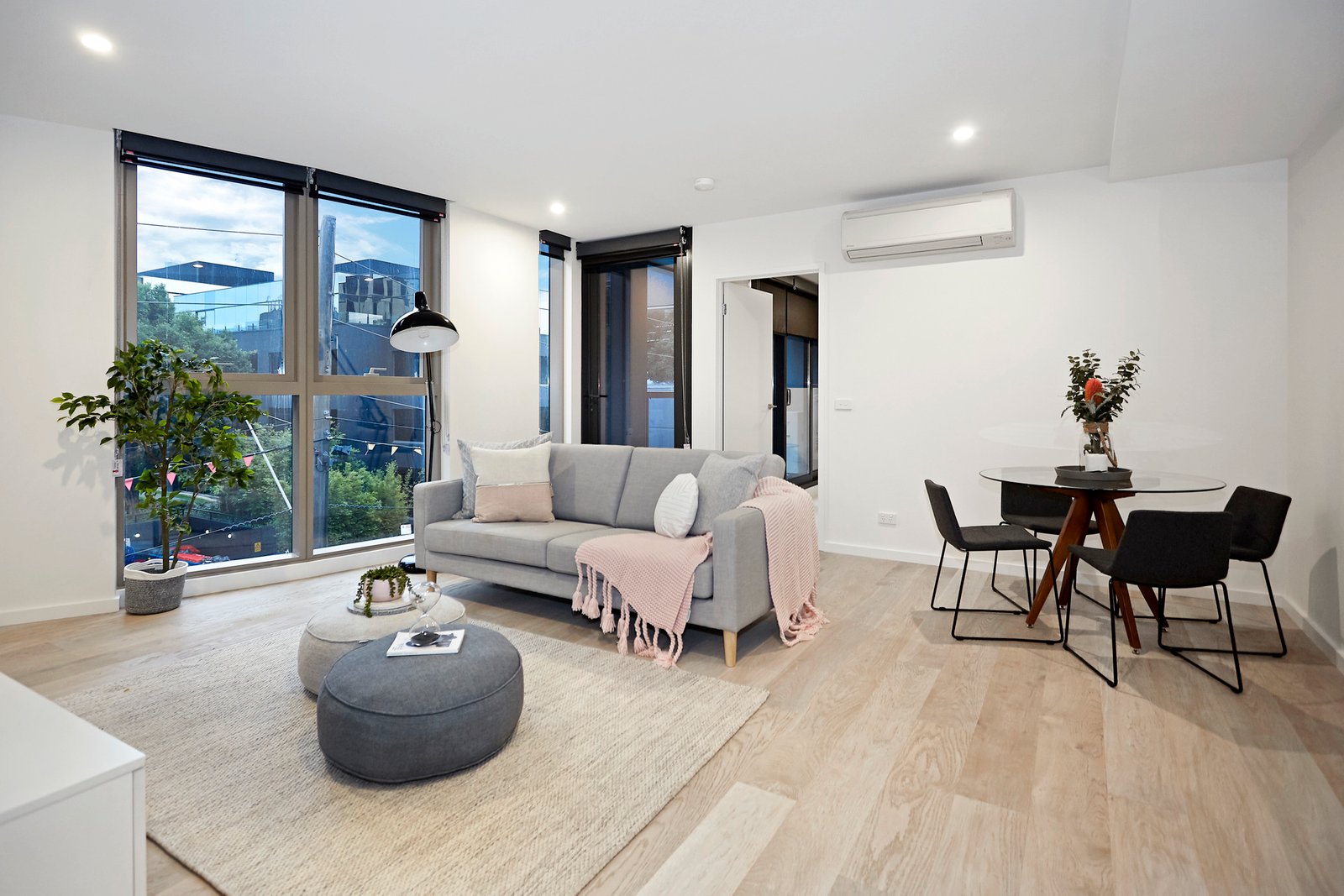 Gallery: 207/68-70 Dorcas Street