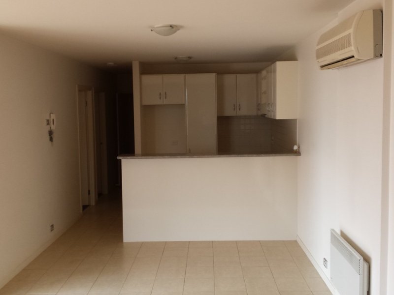 Gallery: 207/77 Village Way