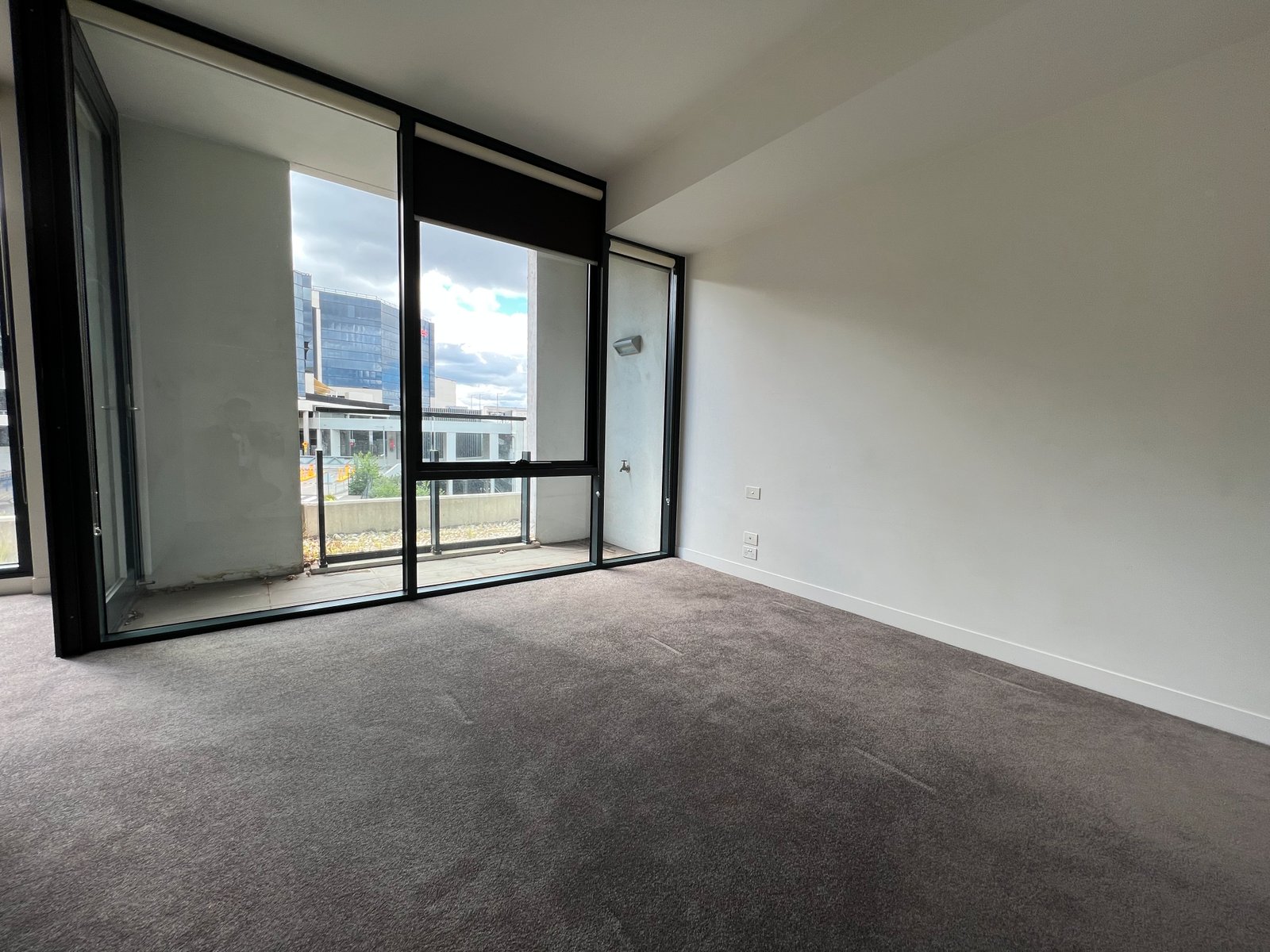 Gallery: 207/770B Toorak Road